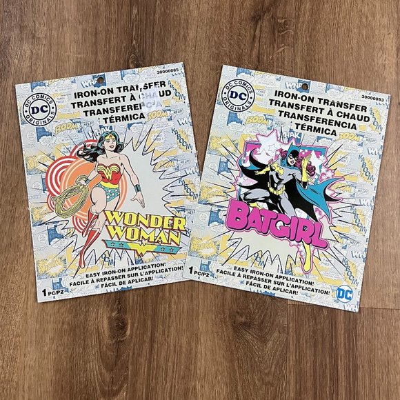 DC Comics Wonder Woman & Bat Girl Superheroes Iron-On Transfer - Picture 1 of 11